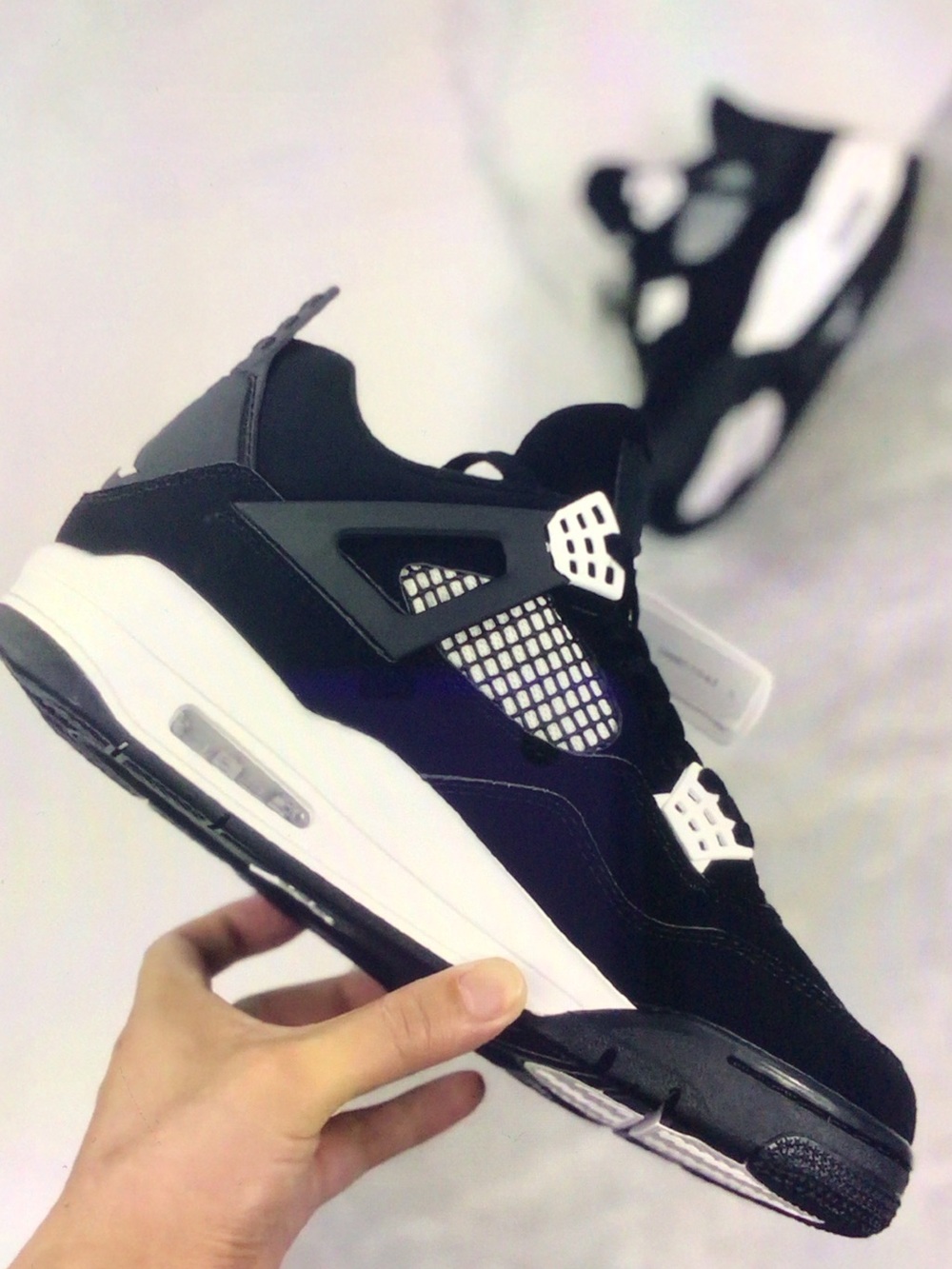 Nike Black and White Men’s Retro Basketball Sneakers